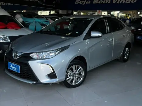YARIS 1.5 16V FLEX SEDAN XL LIVE MULTIDRIVE