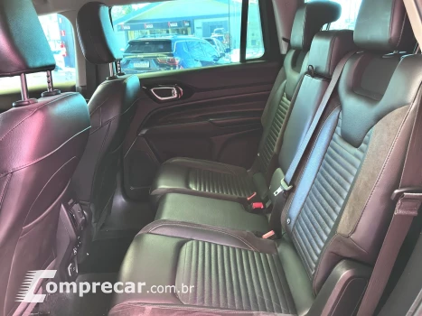 COMMANDER 1.3 T270 TURBO FLEX LIMITED AT6