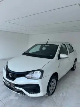 Toyota ETIOS 1.3 X 16V 4 portas