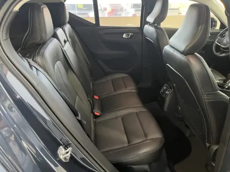 XC40 1.5 T5 Hybrid Inscription Geartronic