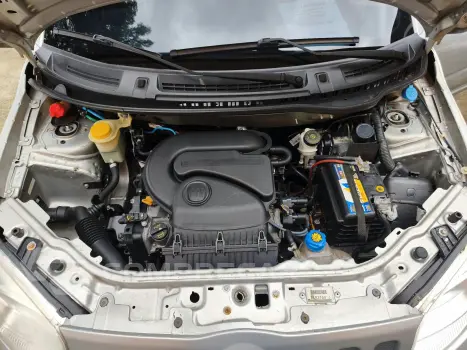 UNO 1.0 EVO Vivace 8V