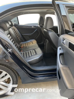 JETTA 2.0 TSI Highline 211cv