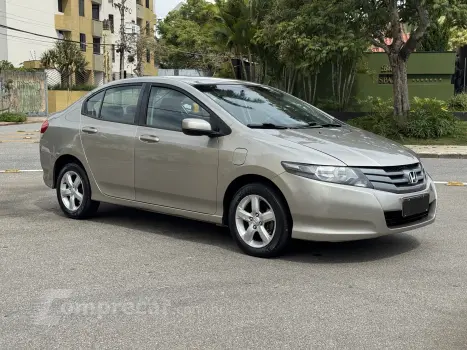 CITY 1.5 LX Sedan 16V