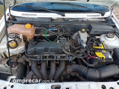 COURIER 1.6 L 8V