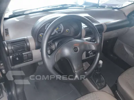 CORSA 1.0 MPFI Classic Sedan 8V