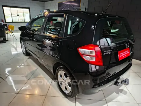 FIT 1.4 DX 16V