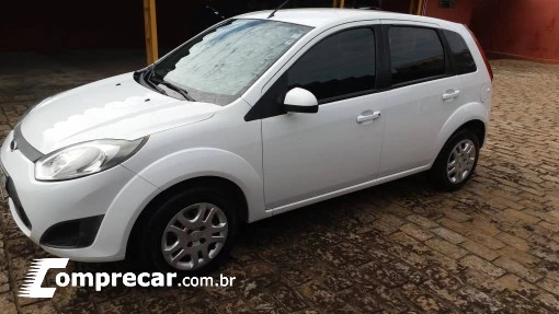 FORD FIESTA 1.6 Rocam SE 8V 4 portas