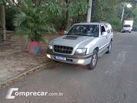 CHEVROLET BLAZER 2.4 MPFI Advantage 4X2 8V 4 portas