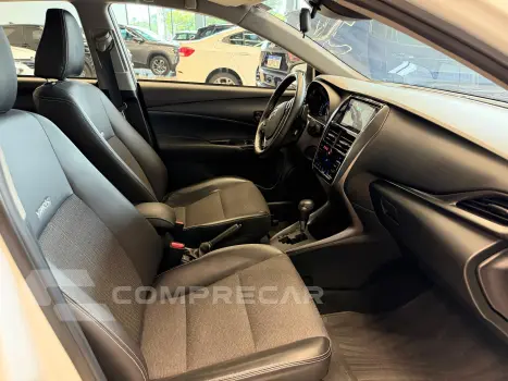 YARIS 1.5 16V Sedan XS