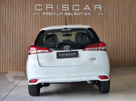 YARIS 1.5 16V XL