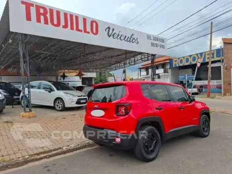 Renegade 1.8 16V Flex 4P Automático