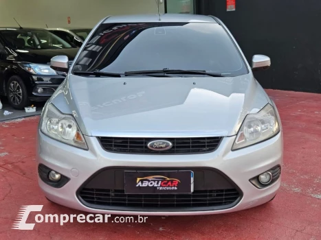 Focus Sedan 2.0 16V/2.0 16V Flex 4p Aut.