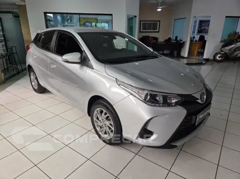 Yaris Hatch 1.5 16V 4P FLEX XS CONNECT MULTIDRIVE AUTOMÁTICO