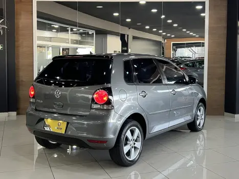 POLO 1.6 MI SPORTLINE 8V FLEX 4P MANUAL