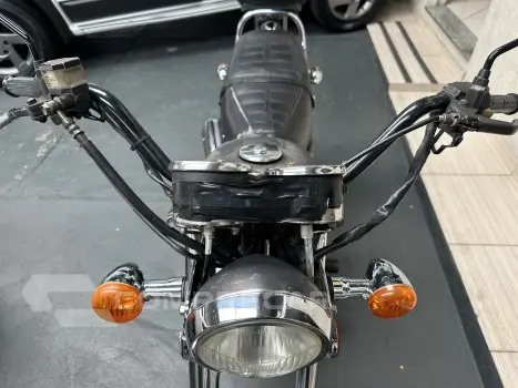 Intruder 125