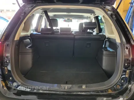 OUTLANDER 2.0 16V 160cv Aut.