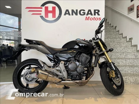 CB 600F HORNET