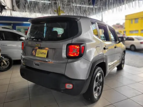 RENEGADE Renegade1.8 4x2 Flex 16V Aut.