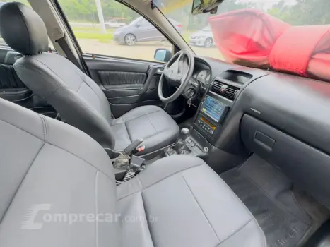 Astra Hatch 2.0 16V 4P GSI