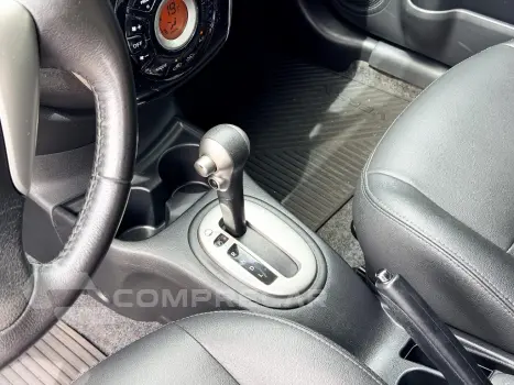 VERSA SL 1.6 16V FlexStart 4p Aut.