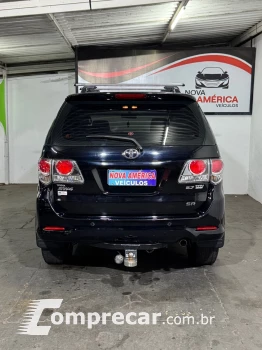 Hilux SW4 SR 4x2 2.7/ 2.7 Flex 16V Aut.