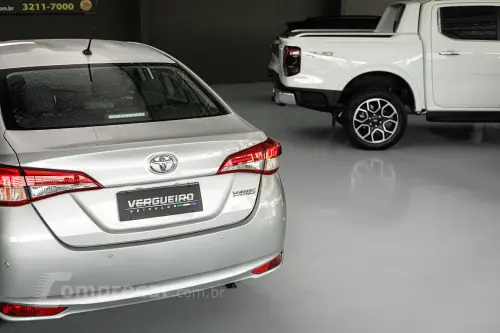 YARIS 1.5 16V Sedan XL live Multidrive