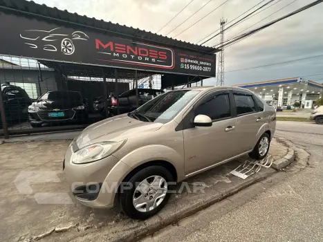 FIESTA 1.6 MPI Class Sedan 8V