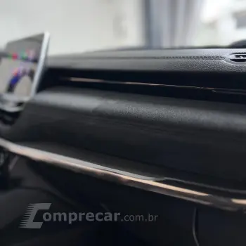 COMMANDER 1.3 T270 Turbo Limited