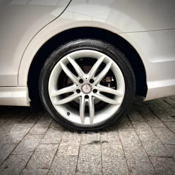 C 180 1.6 CGI 16V Turbo