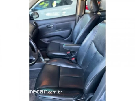 LIVINA - 1.8 SL 16V 4P AUTOMÁTICO