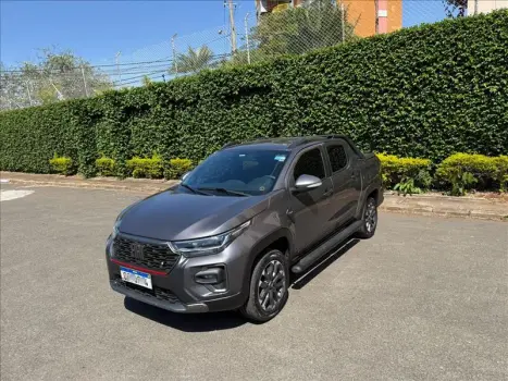 Fiat STRADA 1.0 Turbo 200 Ultra CD 4 portas