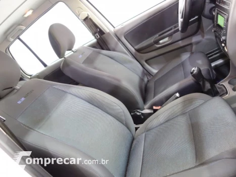 FOX - 1.0 MPI BLUEMOTION 12V 4P MANUAL