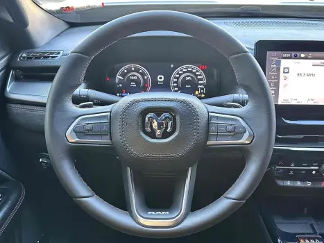 RAMPAGE 2.0 HURRICANE 4 TURBO GASOLINA R/T 4X4 AUTOMÁTICO