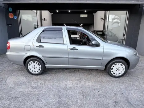 SIENA 1.0 MPI FIRE CELEBRATION 8V FLEX 4P MANUAL