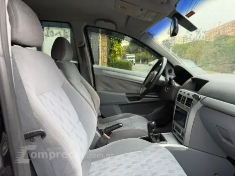 Vectra Elegan. 2.0 MPFI 8V FlexPower Mec