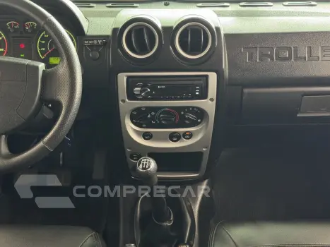 T4 3.0 NGD TURBO DIESEL CAPOTA RIGIDA