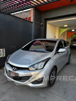 Hyundai HB20S 1.6 Comfort Plus 16V 4 portas
