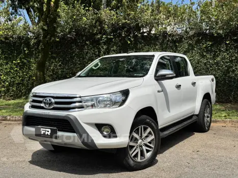 Toyota HILUX 2.8 D-4d Turbo CD SRV 4X4 4 portas