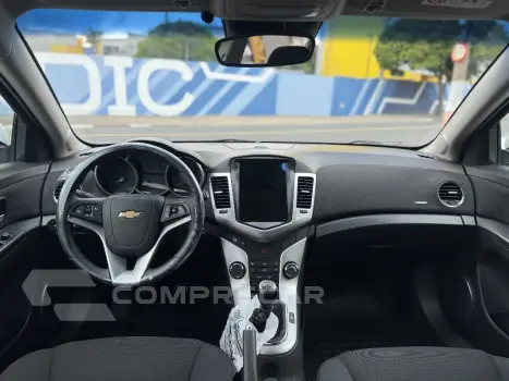 CRUZE 1.8 LT SPORT6 16V FLEX 4P MANUAL