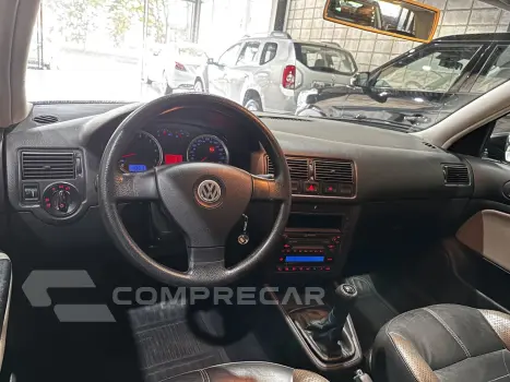 GOLF 1.6 MI SPORTLINE 8V FLEX 4P MANUAL