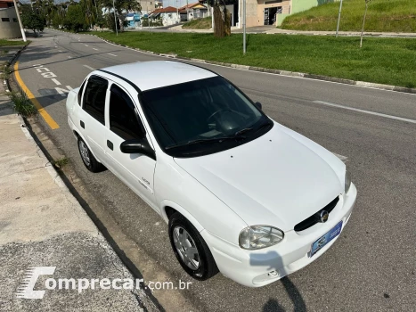 CHEVROLET CORSA 1.0 MPFI Classic Sedan 8V 4 portas