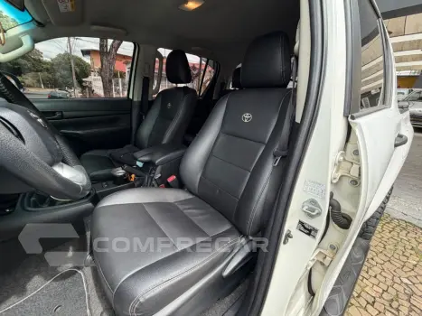 Hilux CD 4x4 2.8 Diesel Mec.