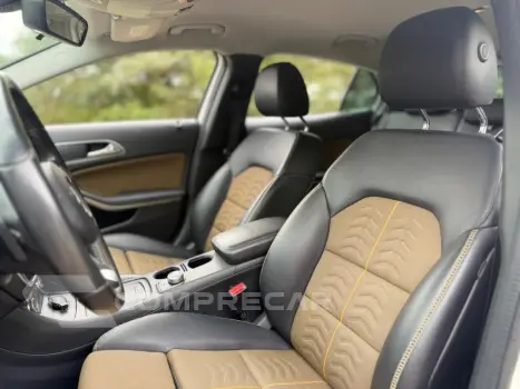 GLA 200 1.6 CGI FLEX STYLE 7G-DCT