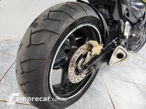 CB 600 F HORNET
