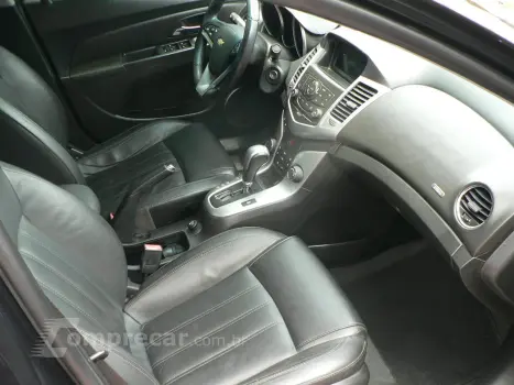 CRUZE 1.8 LT 16V