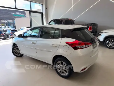 YARIS 1.5 16V XL