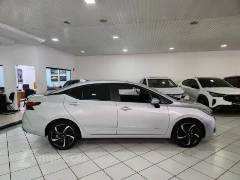 Versa Sedan 1.6 16V 4P FLEX EXCLUSIVE XTRONIC AUTOMÁTICO CVT