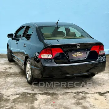 Civic Sedan EXS 1.8/1.8 Flex 16V Aut. 4p
