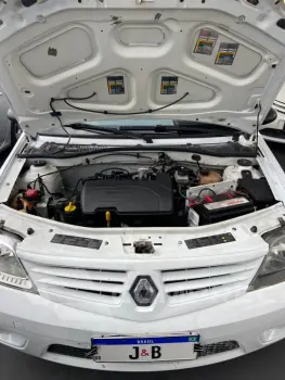 LOGAN 1.0 12V SCE Authentique