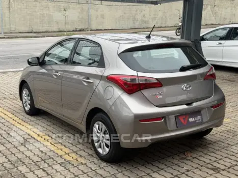 HB20 - 1.0 COMFORT PLUS 12V 4P MANUAL